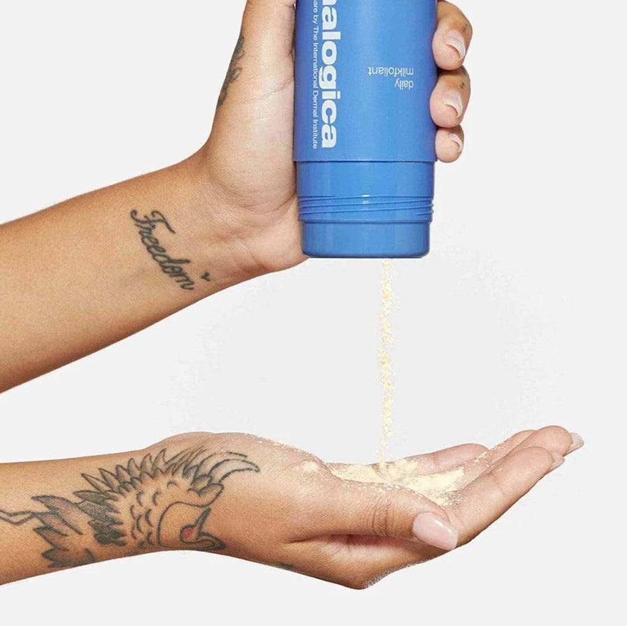 Dermalogica Daily Milkfoliant påføring hender